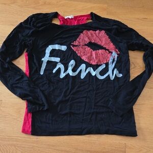 Misope Black Long Sleeve with Red Lip and White Script